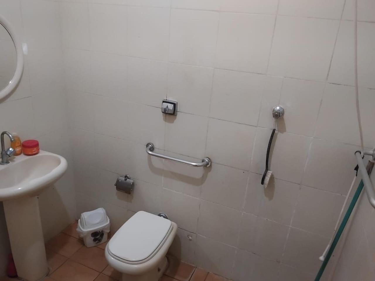 Sitio Bemtevi - Jockey Camping - Uberlandia Villa Esterno foto